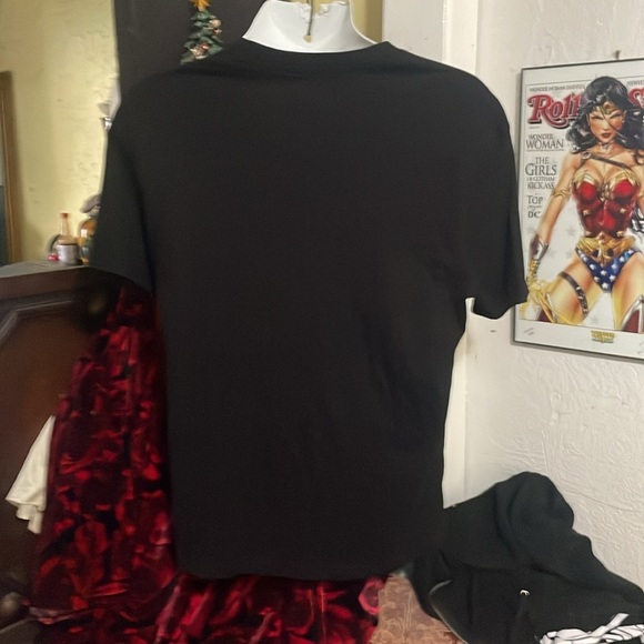 Guess Perrie XL Black Panther Graphic T-Shirt tee - Picture 5 of 7